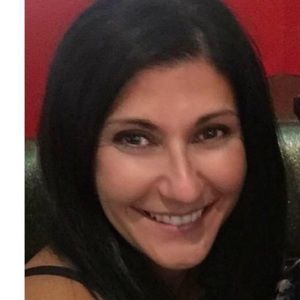 Meet your Posher, Leanne